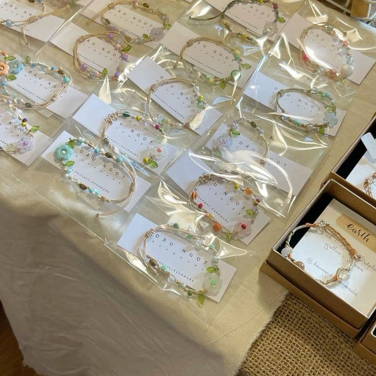 Vòng tay với giá cả siêu hợp lý